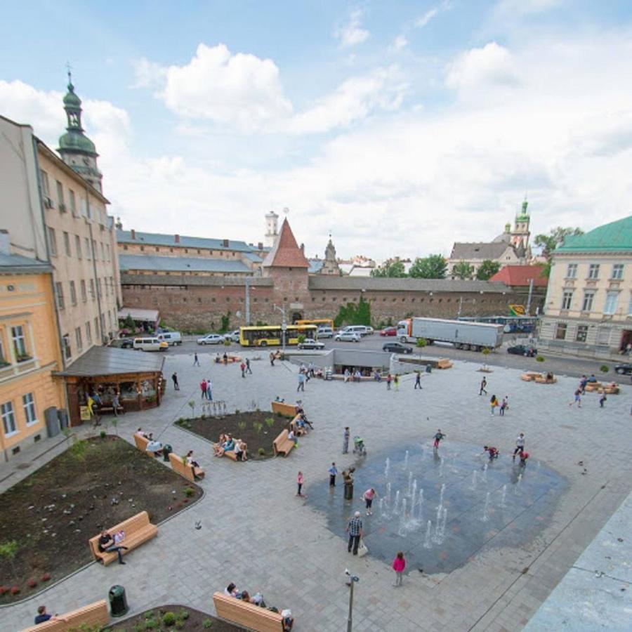 Аpartments In The Center On Mitniy Square Lviv Exterior foto