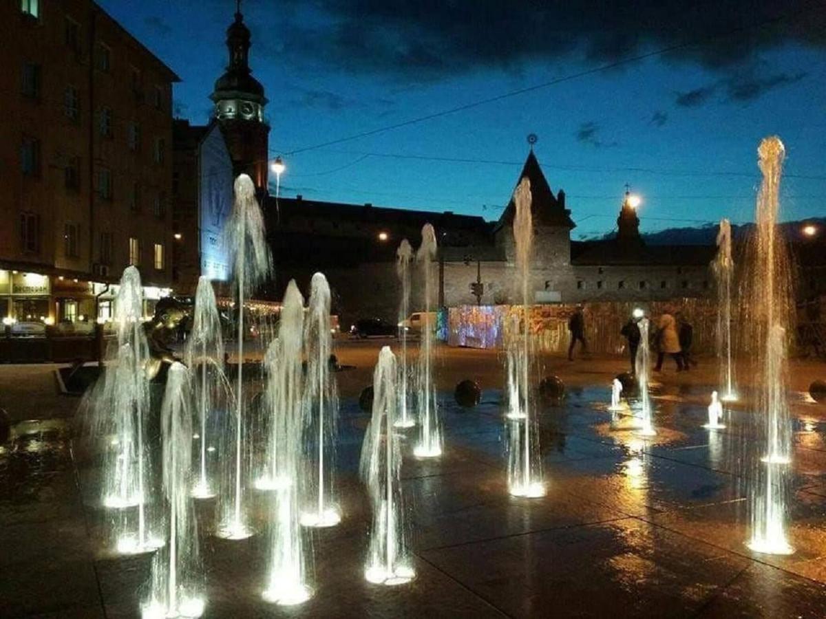 Аpartments In The Center On Mitniy Square Lviv Exterior foto